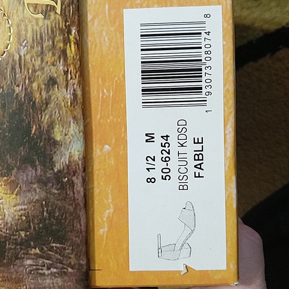 Bella Vita Genuine Suede Heeled Sandals Made in Italy - Picture 6 of 6